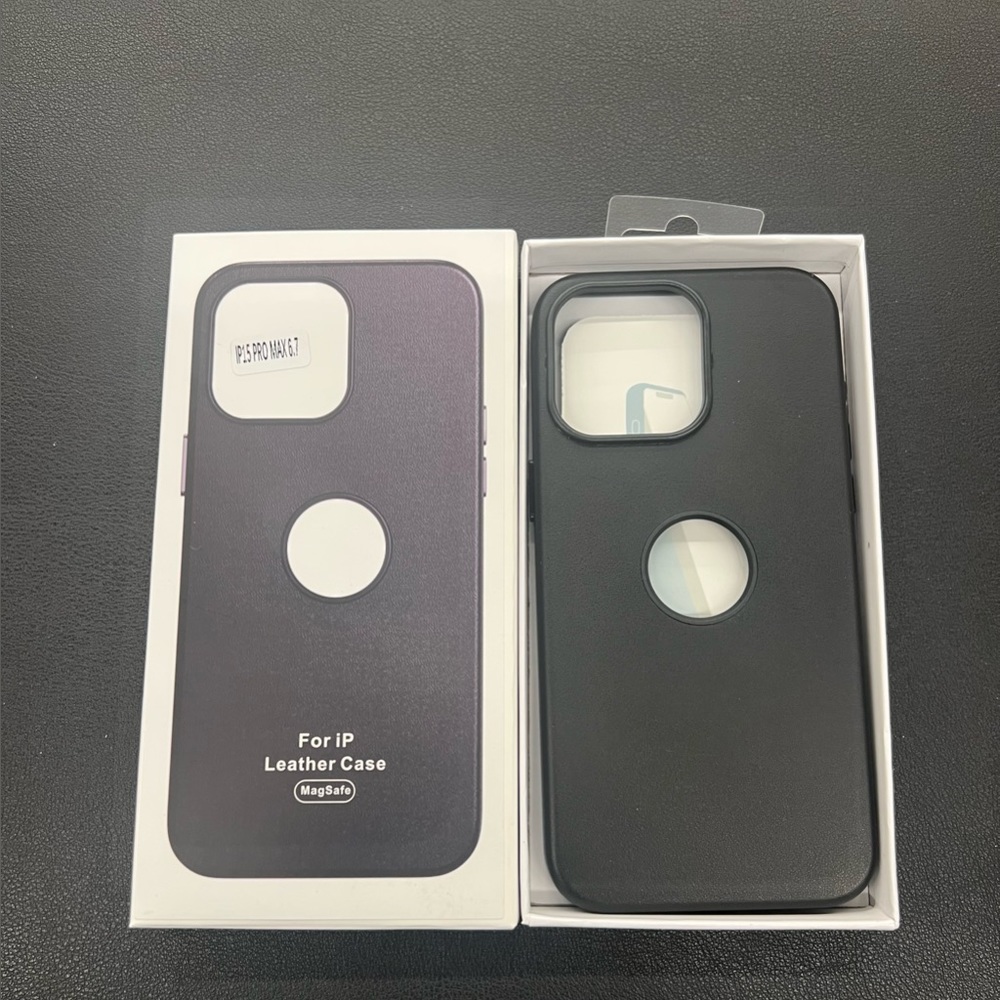 iPhone 15 Pro Max Leather MagSafe Case